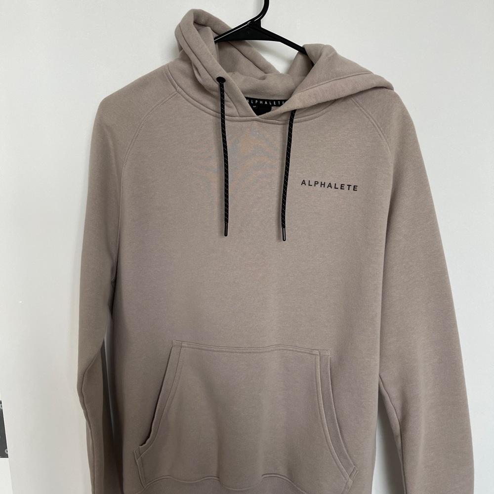 Alphalete Men’s Taupe/Beige hoodie, Medium